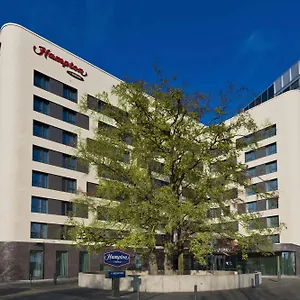 Hampton By Hilton Frankfurt Airport Hotel Francoforte sul Meno
